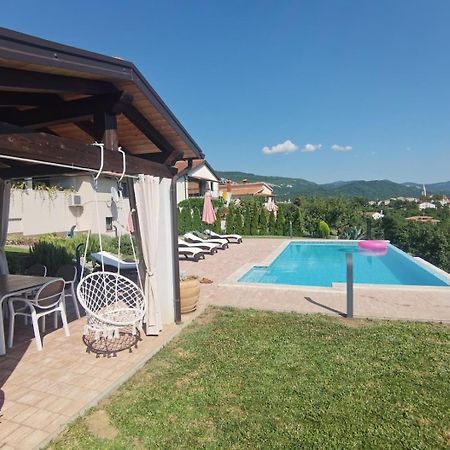 Home Andrea With Infinity Salty Pool Roč المظهر الخارجي الصورة