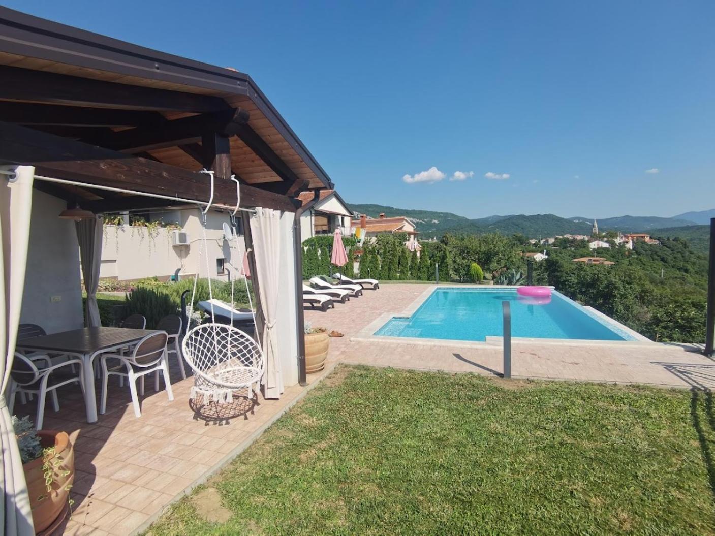 Home Andrea With Infinity Salty Pool Roč المظهر الخارجي الصورة
